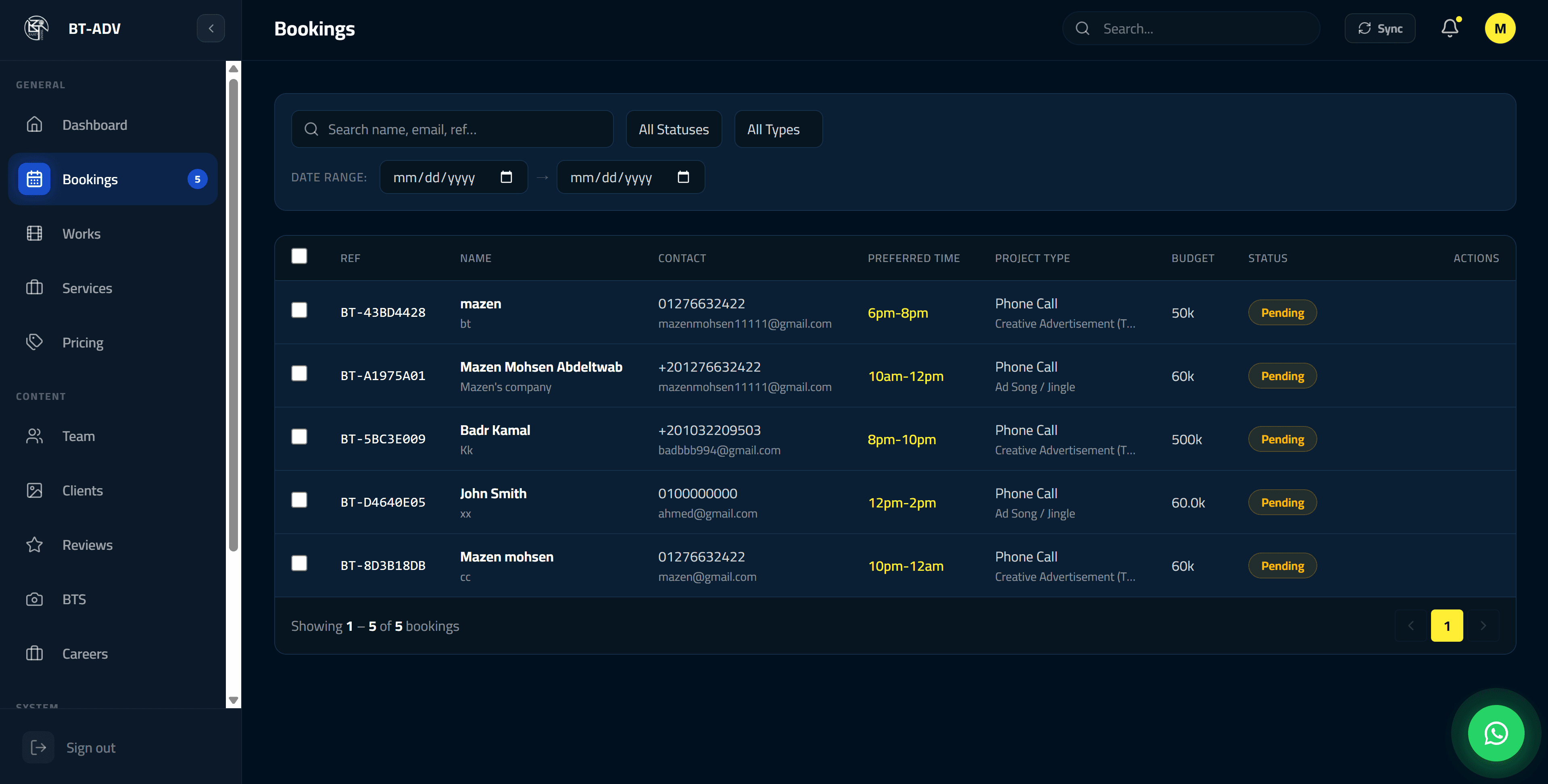 BT-ADV — Admin bookings manager table with status checks